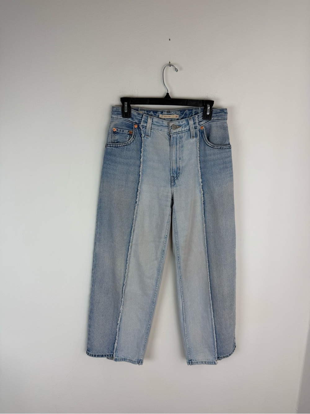Levi's Baggy Dad Recrafted Straight Jeans 2 Toned Size 26 - Picture 3 of 7